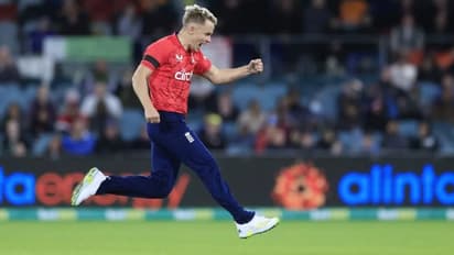 മലാനും മൊയീന്‍ അലിയും അടിച്ചിട്ടു, സാം കറന്‍ എറിഞ്ഞിട്ടു! ഓസീസിനെതിരായ ടി20 പരമ്പര ഇംഗ്ലണ്ടിന്