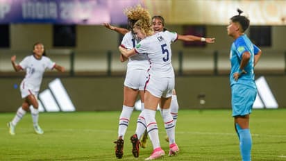 FIFA U-17 Women's World Cup: तंजानिया पर भारी जापानी लड़कियां, अमेरिका ने बरसाए गोल, देखें एक्शन की 10 PHOTOS
