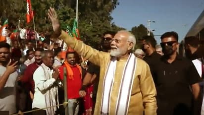 হিমাচল প্রদেশে মাটি ধরে রাখতে পারবে বিজেপি? জনমত সমীক্ষায় মোদী ম্যাজিকের ইঙ্গিত