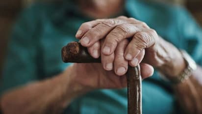 കയ്യിലെ ടാറ്റൂ അനുഗ്രഹമായി; എഴുപത്തിയഞ്ചുകാരൻ തിരികെ ജീവിതത്തിലേക്ക്...