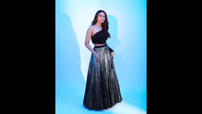 rakul preet singh : சிவப்பு வண்ண உடையில் மனதை மயக்கும்..ரகுல் ப்ரீத் சிங்..நியூ லுக் 