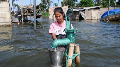 Southwest Monsoon: जाते-जाते पलटी बारिश, असम में फिर बुरा हाल, जानिए किन राज्यों में क्या है अलर्ट