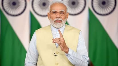 Prime Minister Modi shares mantra for ease of justice 