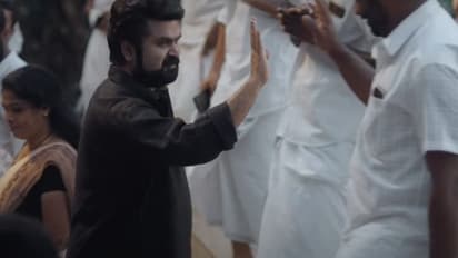 ഇതാണ് 'ഡേവിഡ് ജോണ്‍ മേടയില്‍'; അനൂപ് മേനോന്‍ നായകനാവുന്ന 'വരാലി'ലെ തീം സോംഗ്