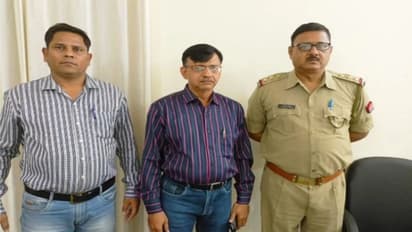 अल्पसंख्यक छात्रों का पैसा गबन कर करोड़पति बन गए अफसर, मदरसों में सेटिंग कर किया था घोटाला