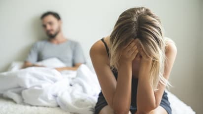 ब्लैक डायरी: पति बच्चे के नाम पर है साइलेंट, मां बनने की चाहत में पराए मर्द के साथ कर बैठी 'डर्टी गलती'