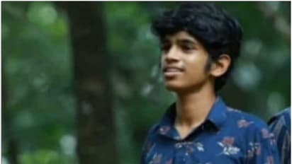 ഭക്ഷണം കഴിച്ച് കിടന്നുറങ്ങിയ കൗമാരക്കാരന്‍ തൂങ്ങി മരിച്ച നിലയില്‍; ദുരൂഹത, കുടുംബം പരാതി നല്‍കി 