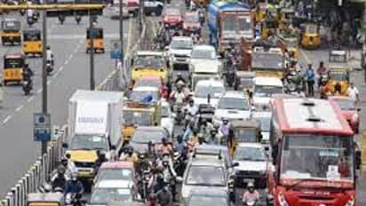 Diwali: மக்களே அலர்ட் !! தீபாவளி பண்டிகையை முன்னிட்டு சென்னையில் போக்குவரத்து மாற்றம்.. எங்கெங்கு தெரியுமா..?