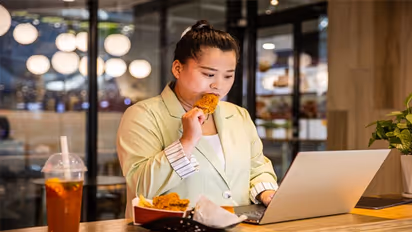 आइसक्रीम, पास्ता और चॉकलेट भी कर सकते हैं वजन कम, बस खाने का सही वक्त होना चाहिए पता, फूड साइंटिस्ट का खुलासा