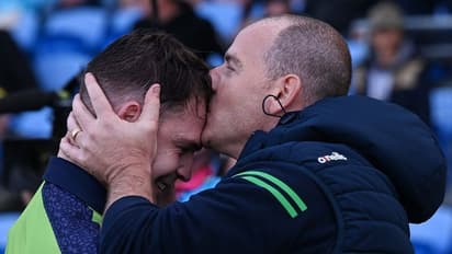 T20 World Cup: कार्टिस कैम्फ के तूफान में उड़ी स्कॉटलैंड टीम, आयरलैंड ने 6 विकेट से जीता रोमांचक मैच