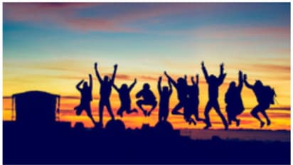 രാത്രി 10 നും പുലർച്ചെ 5 നും ഇടയിൽ യാത്ര പാടില്ല, വിദ്യാലയങ്ങളിലെ വിനോദയാത്രയിൽ സർക്കാർ പുതിയ നിർദ്ദേശങ്ങൾ 