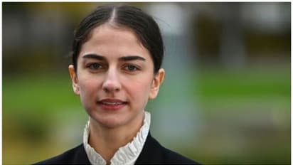  സ്വീഡനിൽ കാലാവസ്ഥാ മന്ത്രിയായി 26കാരി; ഇത് പുതുചരിത്രം