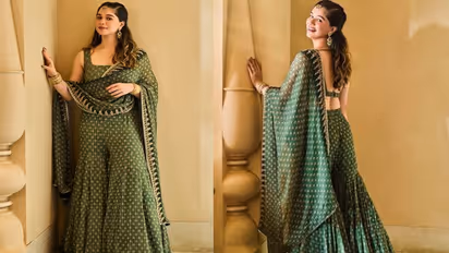 सचिन तेंदुलकर की लाडली से लें दिवाली लुक के आईडिया, ट्राई करें यह एथेनिक ड्रेसेस