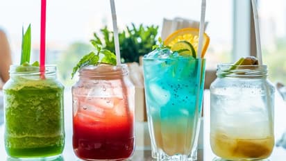 Drinks for Diwali party: सोडा-शराब नहीं दिवाली पार्टी में बनाएं ये 5 रिफ्रेशिंग ड्रिंक