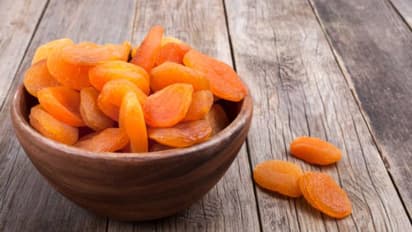 ഹൃദയത്തെ സംരക്ഷിക്കും, പ്രതിരോധശേഷി കൂട്ടും ; അറിയാം ആപ്രിക്കോട്ടിന്റെ ആരോഗ്യഗുണങ്ങൾ