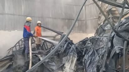 धनतेरस के दिन हुआ दुखद हादसाः 2 सालों की मेहनत 4 घंटे में हुई जीरो, विदेशों से आई मशीने हुई खाक