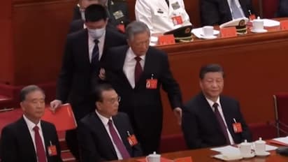 "തുവൻപായ്" ടീമിനെ ഷി വെട്ടി നിരത്തിയതോ, ഹുവിനെ പിടിച്ച് പുറത്താക്കിയോ?; വീഡിയോ വൈറലാകുന്നു