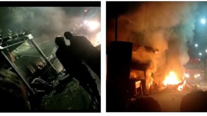 திடீரென வெடித்த சிலிண்டர்..! இரண்டாக உடைந்த கார்...! துடி துடித்து ஒருவர் பலி