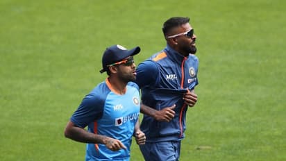 इंडिया V/S पाकिस्तान: सीट बेल्ट बांध लीजिए, एक बजे 1 लाख दर्शकों के बीच शुरू होगा भारत-पाक रोलर कॉस्टर राइड