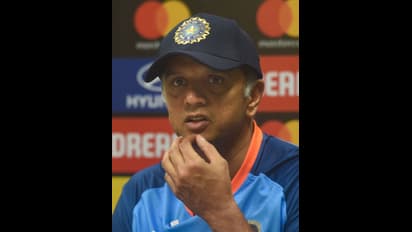 Ind vs SL: 2ನೇ ಪಂದ್ಯ ಸೋತರೂ ಟೀಂ ಇಂಡಿಯಾ ವೇಗಿಗಳನ್ನು ಸಮರ್ಥಿಸಿಕೊಂಡ ಕೋಚ್ ರಾಹುಲ್ ದ್ರಾವಿಡ್..!