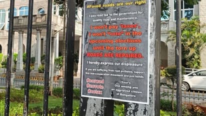 No Road No Tax: ಪೇಸಿಎಂ ನಂತರ ಭಿತ್ತಿ ಪತ್ರಗಳನ್ನು ಅಂಟಿಸಿ ಕಾಂಗ್ರೆಸ್ನಿಂದ ಹೊಸ ಅಭಿಯಾನ