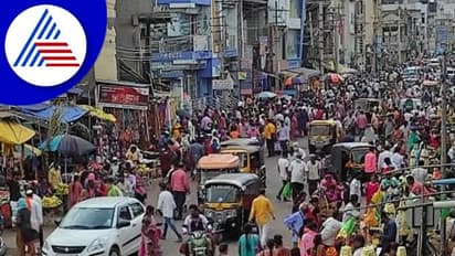 ವಿಜಯಪುರ; ದೀಪಾವಳಿ ಹಿನ್ನೆಲೆ ಮುಗಿಲು ಮುಟ್ಟಿದ ಹೂ-ಹಣ್ಣಿನ ದರ!