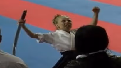 3 साल की थी तब शुरू हुई ट्रेनिंग, 9 की उम्र में जजों को बनाया दीवाना, जानिए कौन है ये मार्शल आर्ट्स गर्ल