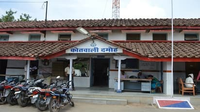 दमोह में पति-पत्नी और बेटे की गोली मारकर हत्या, दो गंभीर रूप से घायल, मामूली विवाद बनी हत्याकांड की वजह