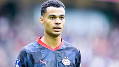 Gakpo not bothered by Man United links; van Dijk's advice irks Red Devils supporters