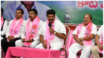 డెక్కన్ మాల్ను పరిశీలించిన తలసాని.. జనావాసాల మధ్యలో గోడౌన్స్ ఉండనివ్వమన్న మంత్రి