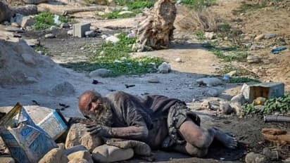 67 साल में 1st टाइम नहाया और शरीर पर पानी पड़ते ही मौत, जिंदा रहने के लिए खाता था जानवरों का मांस