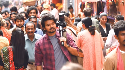 விஜய் படம் ரிலீசாவதை யாராலும் தடுக்க முடியாது... அடிச்சு சொல்லும் பிரபல தெலுங்கு தயாரிப்பாளர்