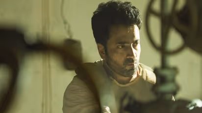 ডেঙ্গি-আক্রান্ত আবীর চট্টোপাধ্যায়, বাড়িতেই বিশ্রামে ‘সোনাদা’