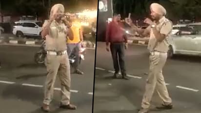 Chandigarh traffic cop sings Daler Mehndi's song to spread 'no parking' message