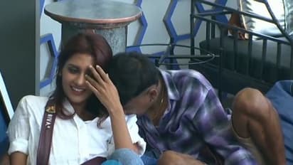 நிவாஷினியிடம் அத்து மீறி அட்டகாசம் செய்யும் அசல்..! விட்டா நிஜமாவே கடிச்சு தின்னுடுவார் போல..! வைரல் வீடியோ..