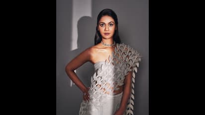 Sneha Reddy ಇದೆಂಥಾ ಸೀರೆ ಸೆರಗಿಲ್ಲ ಏನೂ ಇಲ್ಲ 1 ಲಕ್ಷ 75 ಸಾವಿರವಂತೆ?