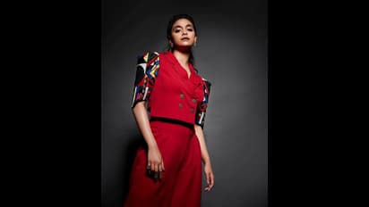 keerthy suresh : கீர்த்தி சுரேஷ் சமீபத்திய ஹாட் லுக் இதோ 