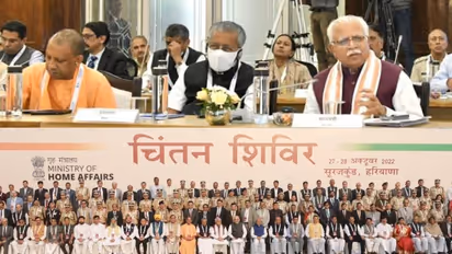 കേരളത്തിലേത് ജനമൈത്രി പൊലീസ് സ്റ്റേഷനുകൾ: ആഭ്യന്തര മന്ത്രിമാരുടെ ദേശീയ യോഗത്തിൽ മുഖ്യമന്ത്രി