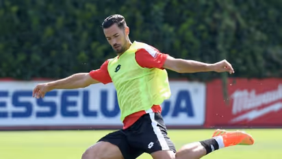 মিলানে প্রকাশ্যে ছুরির আঘাত, হাসপাতালে আর্সেনালের ডিফেন্ডার