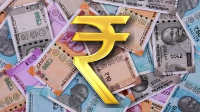 Rupee VS Dollar: చరిత్రలో అత్యంత కనిష్ట స్థాయికి పడిపోయిన రూపాయి విలువ...ఒక డాలర్ కు ఎన్ని రూపాయలు వస్తాయంటే..
