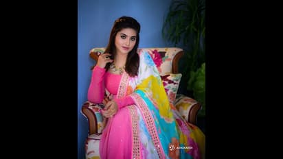 sneha : சுடிதாரில் சொக்க வைக்கும் நடிகை சினேகா...சூப்பர் கூல் போட்டோஸ் 