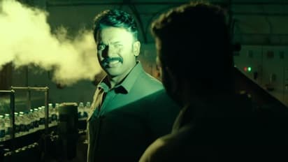 'ഡില്ലി'യല്ല, ഇത് വിജയ് പ്രകാശ്; കാര്ത്തിയുടെ 'സര്ദാര്' സ്നീക്ക് പീക്ക്