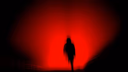 వింత వ్యాధి.. స్కూల్‌కెళ్తే చిన్నారుల అసాధారణ ప్రవర్తన.. ఇంటివద్ద అంతా ఓకే.. దెయ్యాలే అంటున్న గ్రామస్తులు