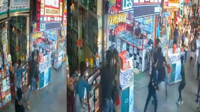 'വീണ്ടും തല്ലുമാല'; തൊടുപുഴ പ്രൈവറ്റ് ബസ് സ്റ്റാന്റില്‍ വിദ്യാര്‍ത്ഥികള്‍ തമ്മില്‍ തല്ലി