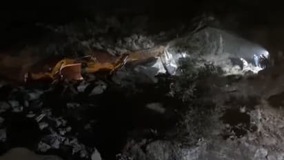 జమ్మూ కాశ్మీర్ లో విరిగిపడ్డ కొండచరియలు.. నలుగురు మృతి, ఆరుగురిని రక్షించిన రెస్క్యూ సిబ్బంది