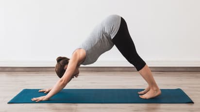  మంచివే అయినా.. ఈ యోగాసనాలు మీ గుండెను దెబ్బతీస్తాయి.. జర పైలం 