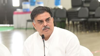 జనసైనికులను ఇబ్బంది పెట్టేలా వైసీపీ ప్రభుత్వం కుట్రలు.. ప్రజాస్వామ్య పరిరక్షణకు నడుం కట్టాలి: నాదెండ్ల మనోహర్