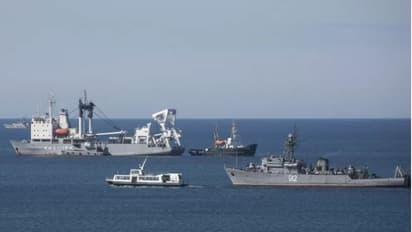 ക്രീമിയന്‍ നഗരത്തിലേക്ക് യുക്രൈന്‍റെ ഡ്രോണ്‍ ആക്രമണം; യുദ്ധക്കപ്പല്‍ തകര്‍ന്നതായി റഷ്യ