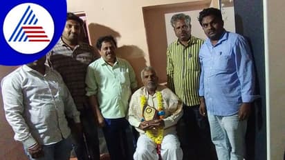 Belagavi: 49 ವರ್ಷಗಳಿಂದ ದಿನಪತ್ರಿಕೆ ವಿತರಣೆ ಮಾಡುವಾತನಿಗೆ ಜಿಲ್ಲಾ ರಾಜ್ಯೋತ್ಸವ ಪ್ರಶಸ್ತಿ!