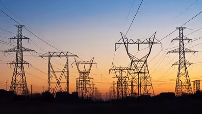 തെരഞ്ഞെടുപ്പ് ഫലം വരും മുമ്പേ കർണാടകയിൽ 'ഷോക്ക്'; വൈദ്യുതി നിരക്ക് കൂട്ടി